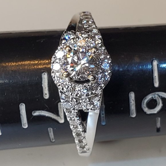 14K WHITE GOLD RING - Picture 8 of 10